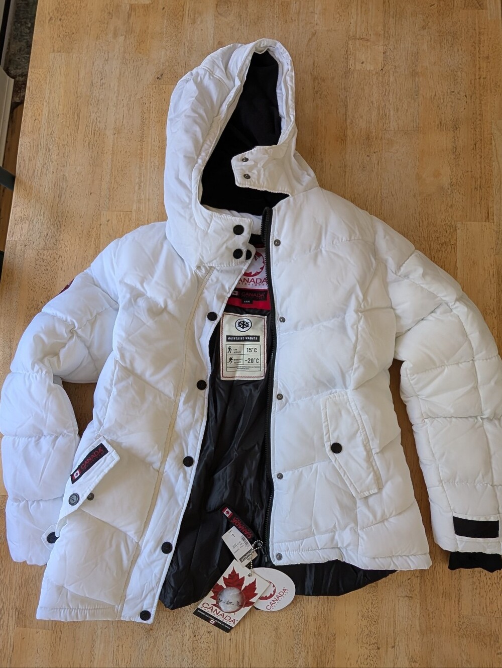 NWT Canada Weather Gear White Winter Snow Puffer Bomber Jacket Coat Large